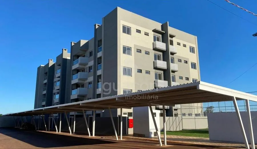 Apartamento em Jardim Lancaster